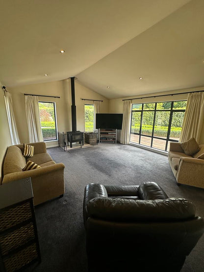 To make your booking, click here!